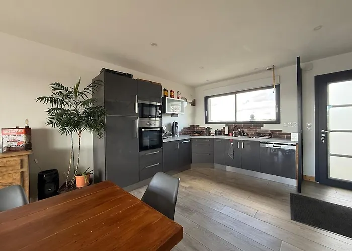 Villa La Maison De La *